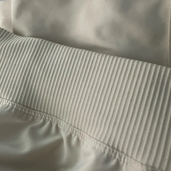 Old Navy Tan Straight-Leg Casual Pants - Picture 6 of 9